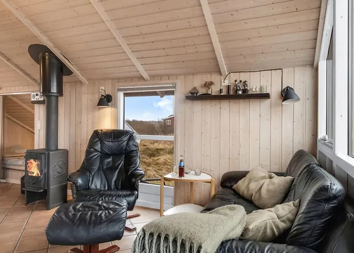 Holiday home Neia - 640m From The Sea By Interhome Lakolk