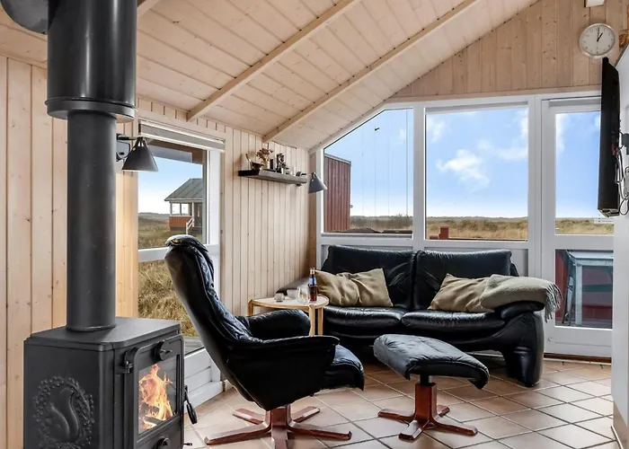 Neia - 640m From The Sea By Interhome בית נופש